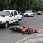 Motociclist ranit la Calimanesti