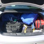 Prinsi cu masina plina de bunuri furate